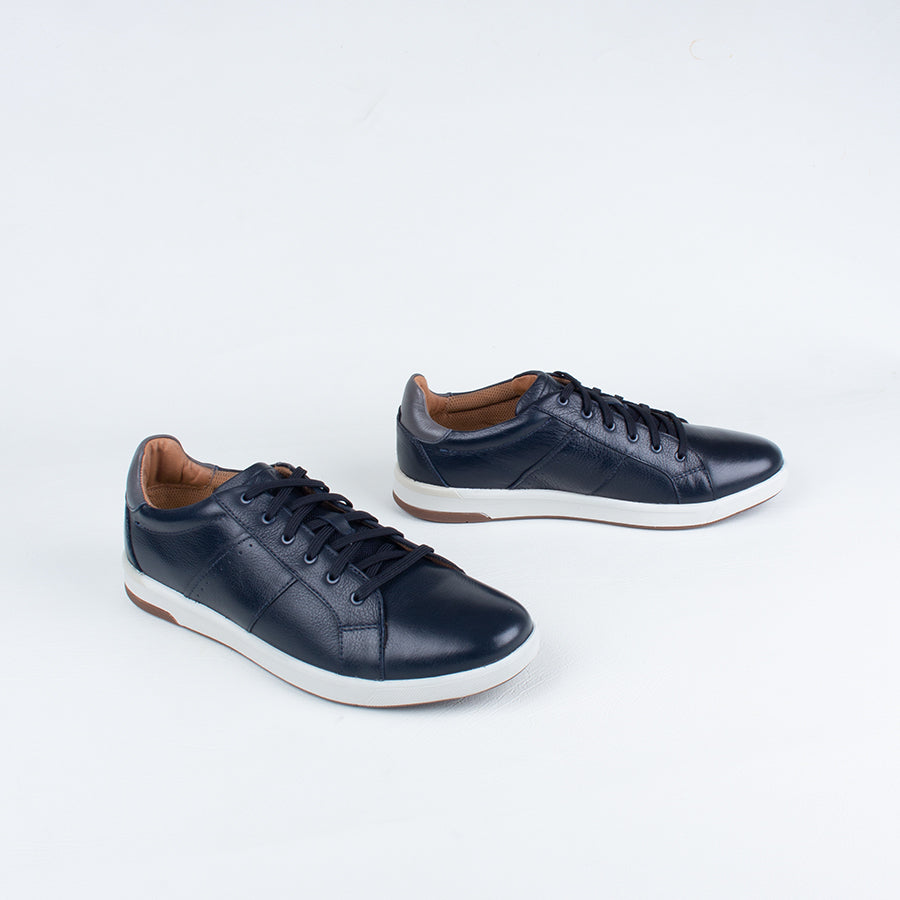 Cross Over Lace Sneaker Cross Over Lace Sneaker