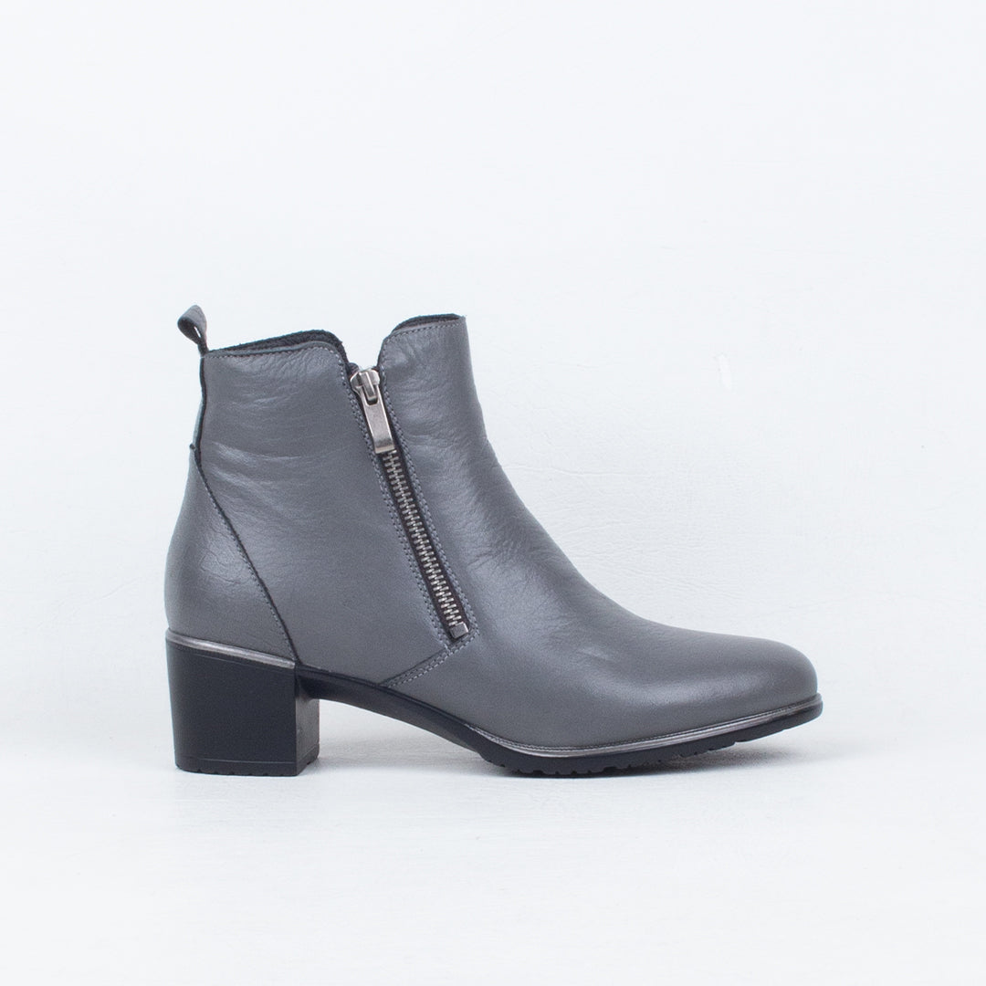 Rhys Ankle Boot Rhys Ankle Boot