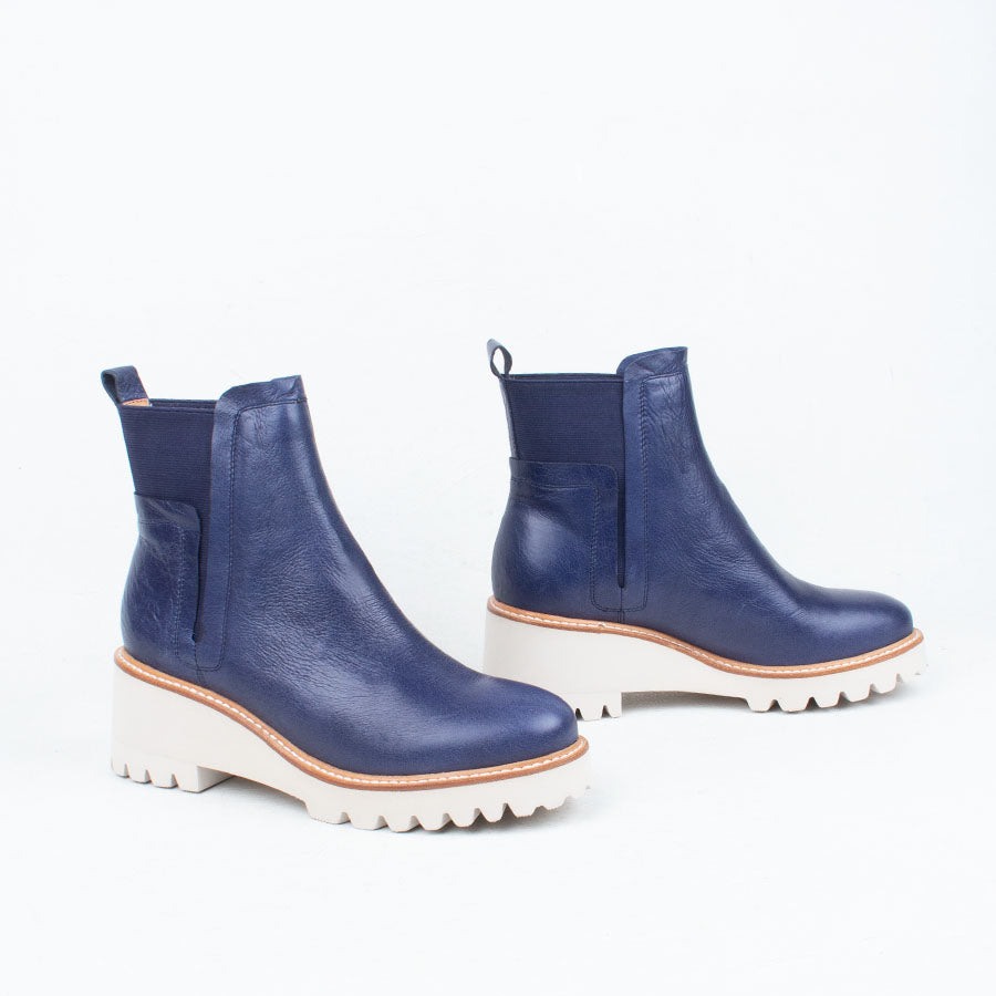 Poppy Ankle Boot Poppy Ankle Boot