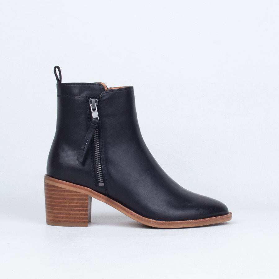 Ciara Ankle Boot Ciara Ankle Boot