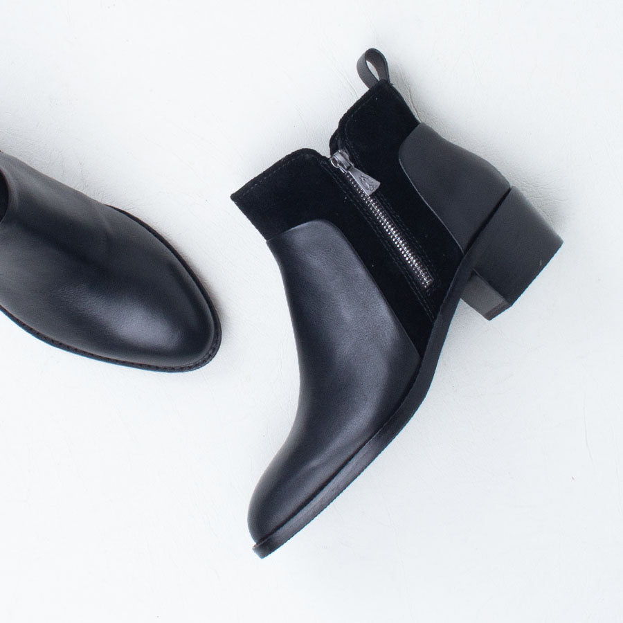 Aires Ankle Boot Aires Ankle Boot