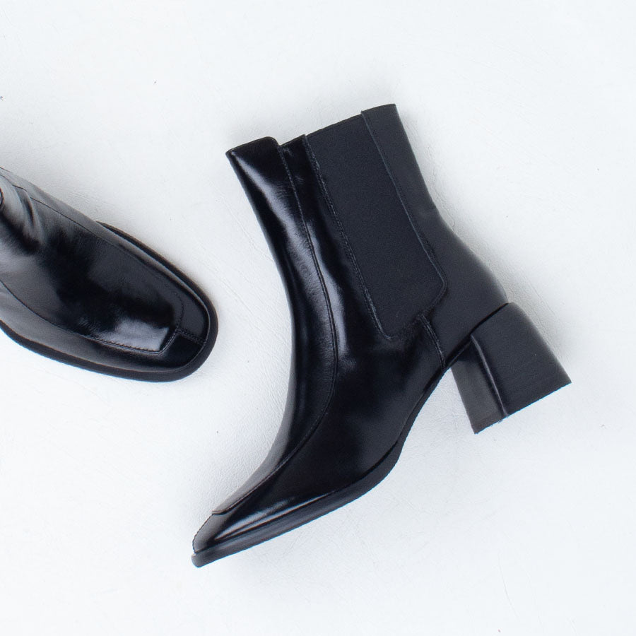 Charcoal Boot Charcoal Boot