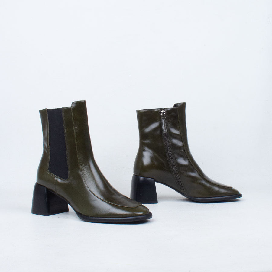 Charcoal Boot Charcoal Boot