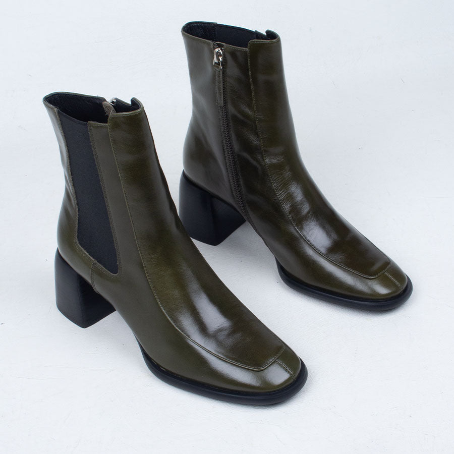 Charcoal Boot Charcoal Boot