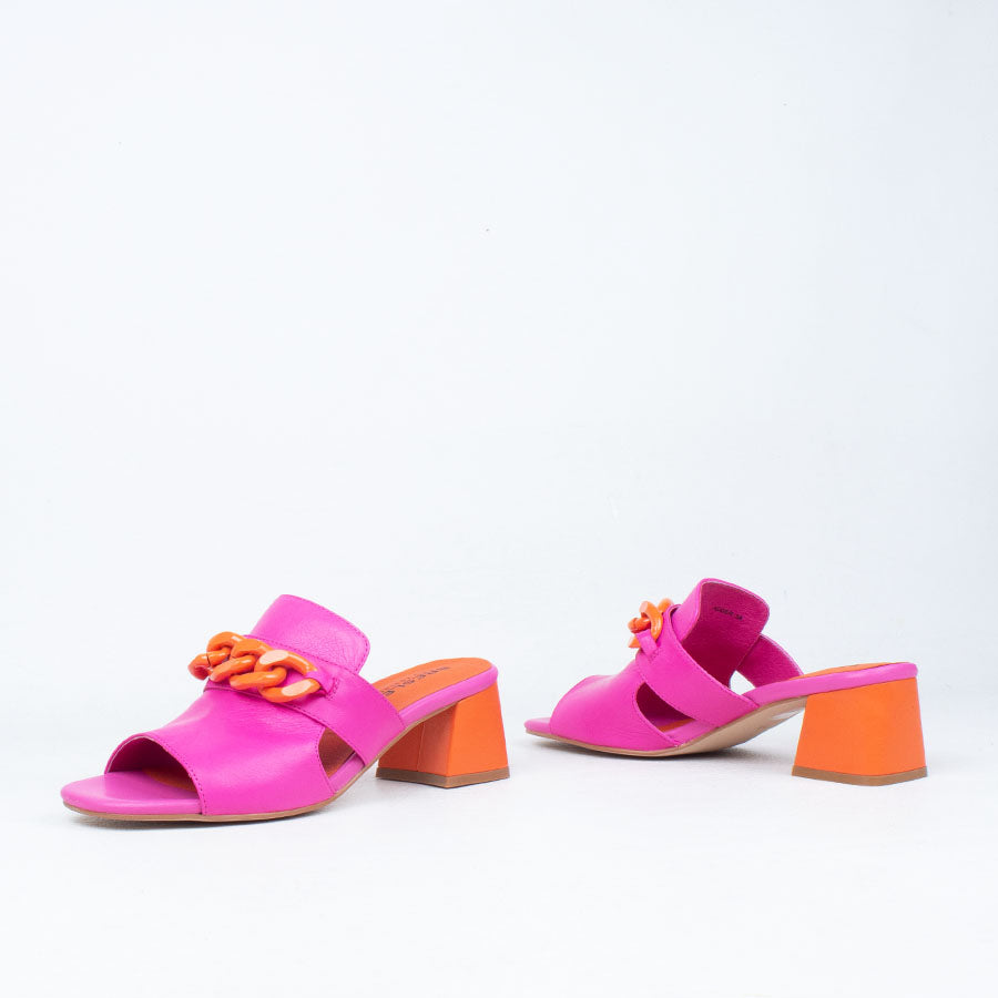 Adder Heeled Slide Adder Heeled Slide