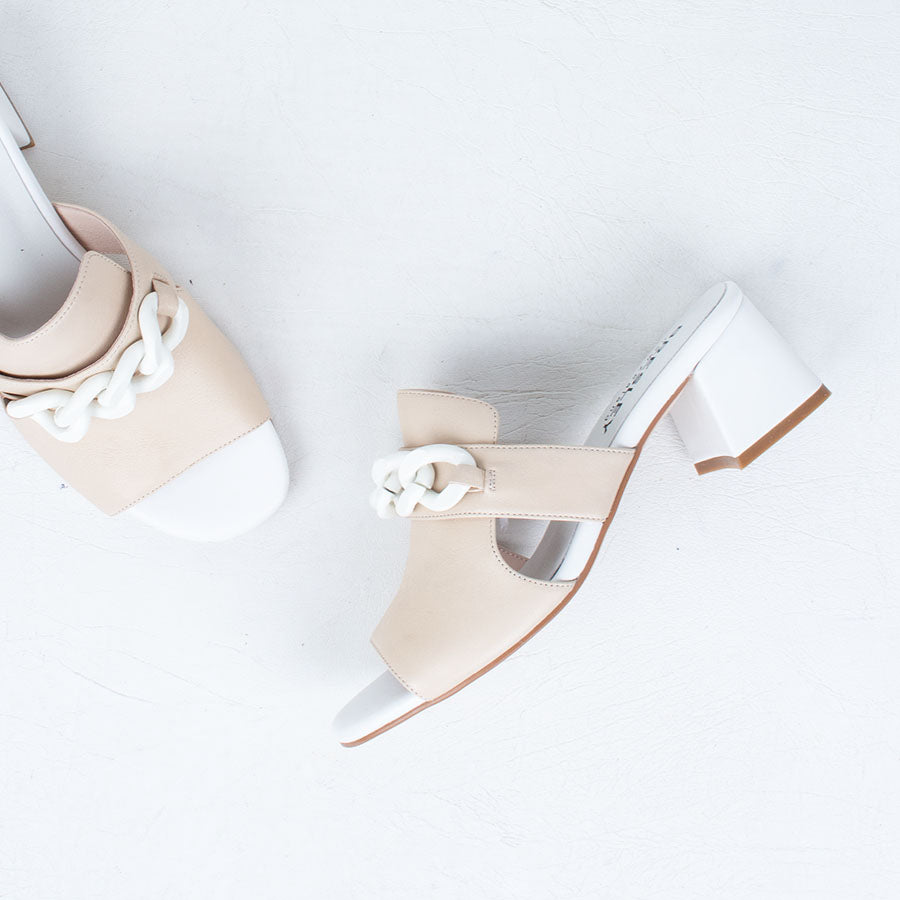 Adder Heeled Slide Adder Heeled Slide