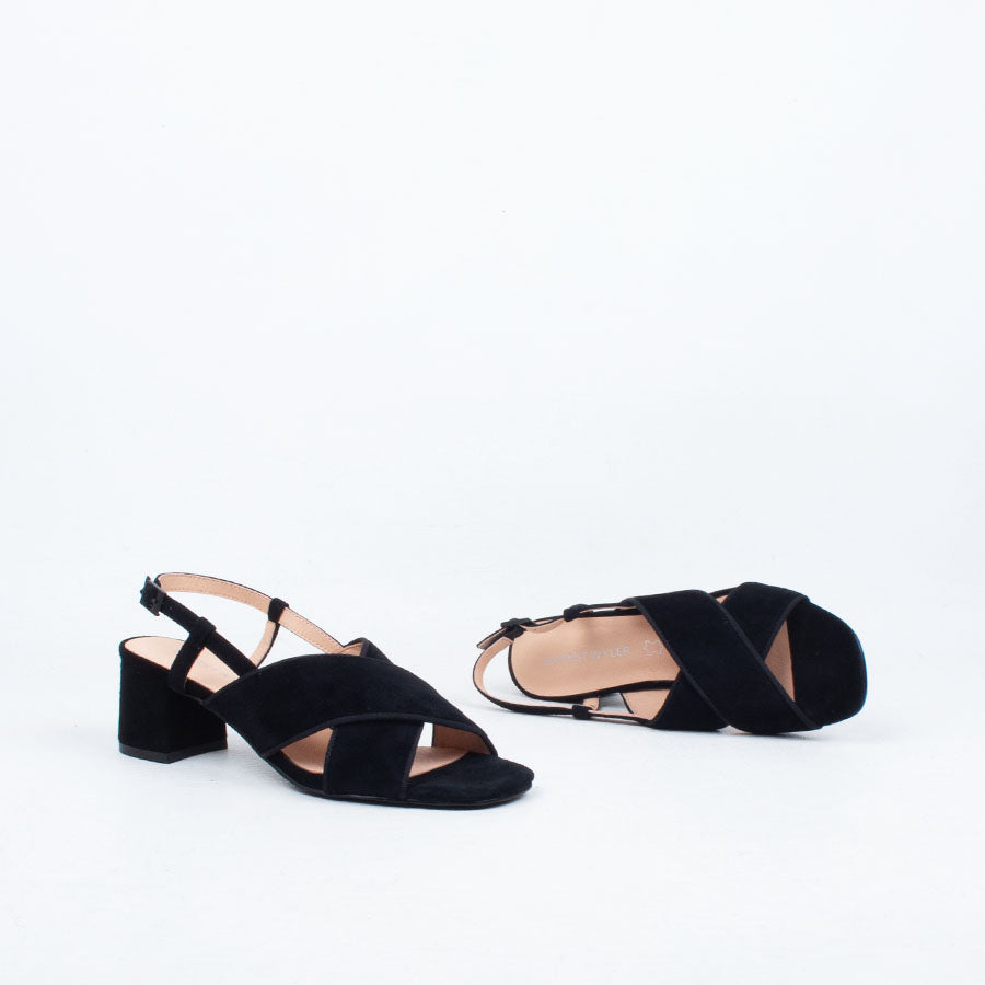 Neve Heel Neve Heel