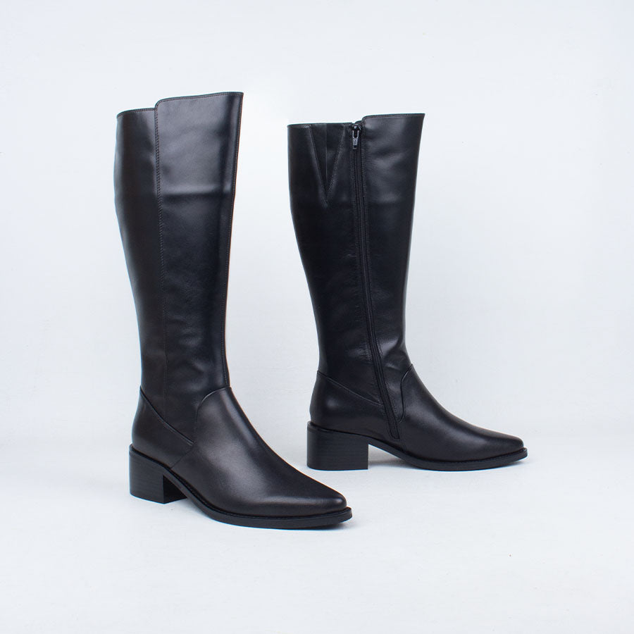 Denise Boot Denise Boot
