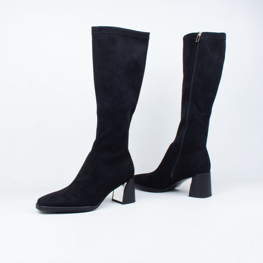 Sahana Knee Boot Sahana Knee Boot