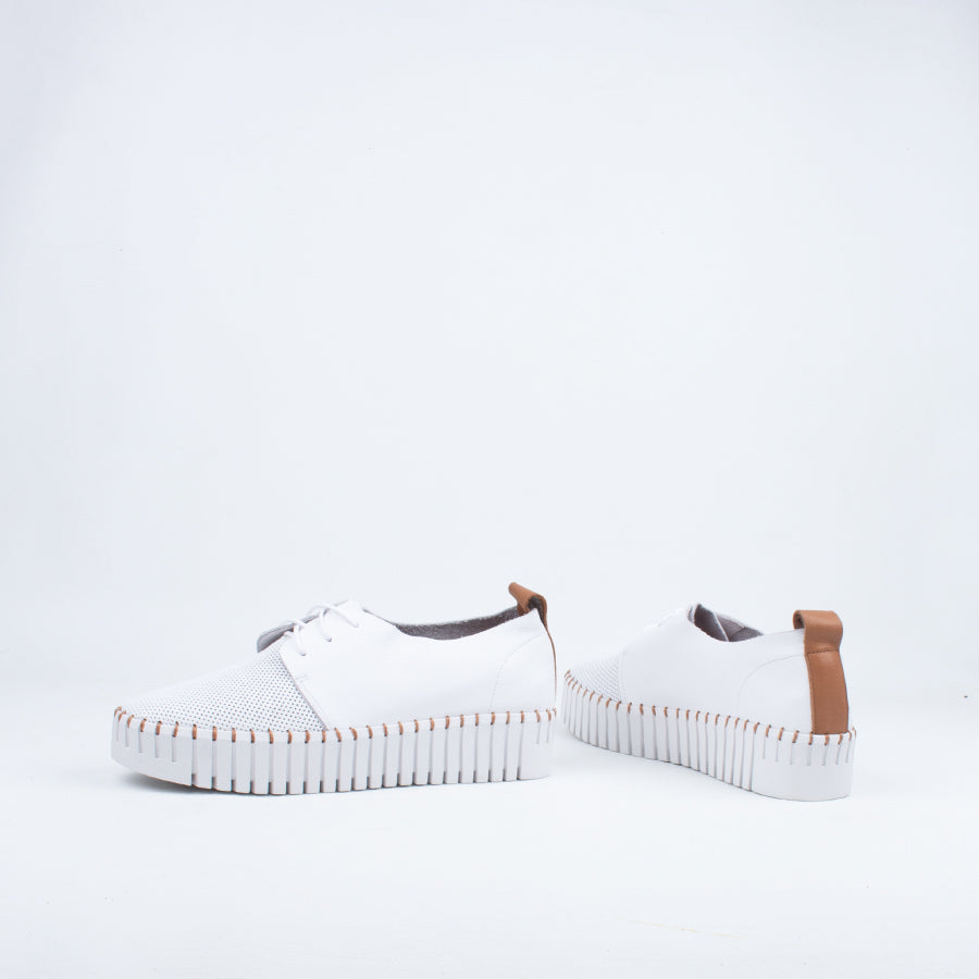 Batu Lace Up Batu Lace Up