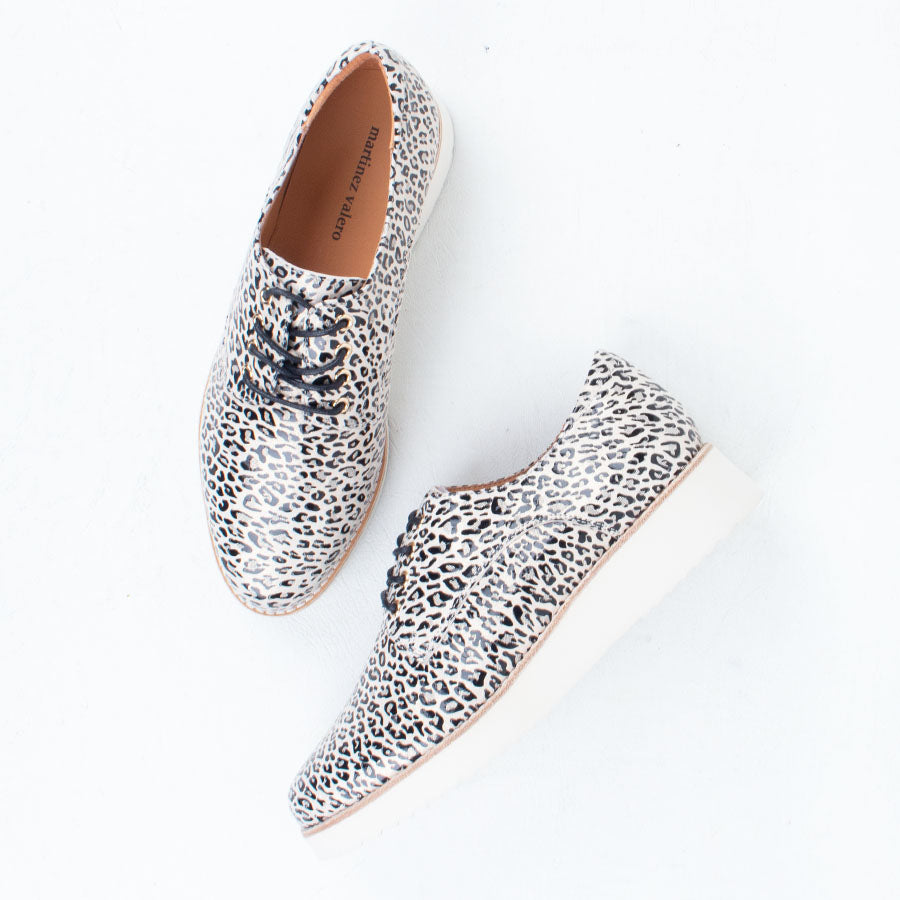 Addiction Lace Up Addiction Lace Up