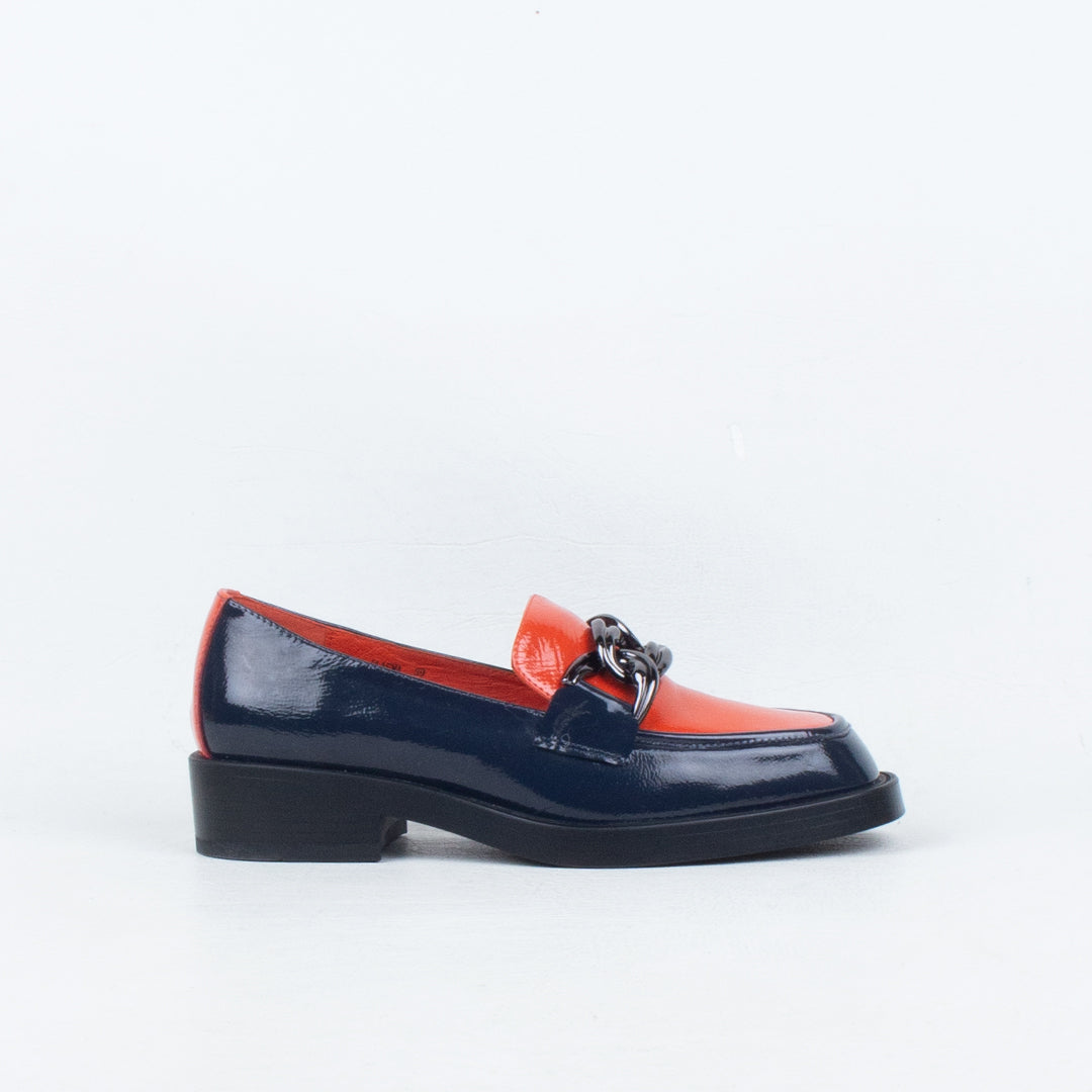 Plasma Loafer Plasma Loafer