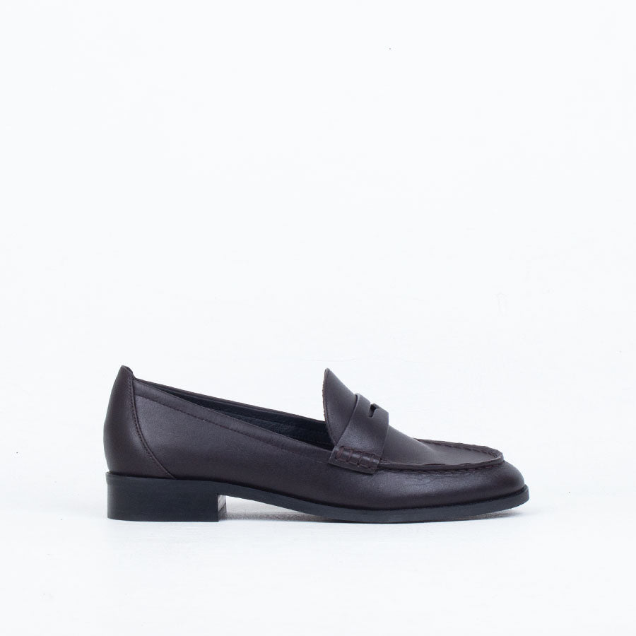 Lucia Loafer Lucia Loafer