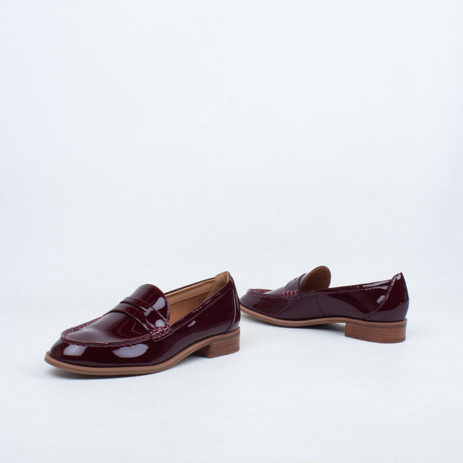 Lucia Loafer Lucia Loafer