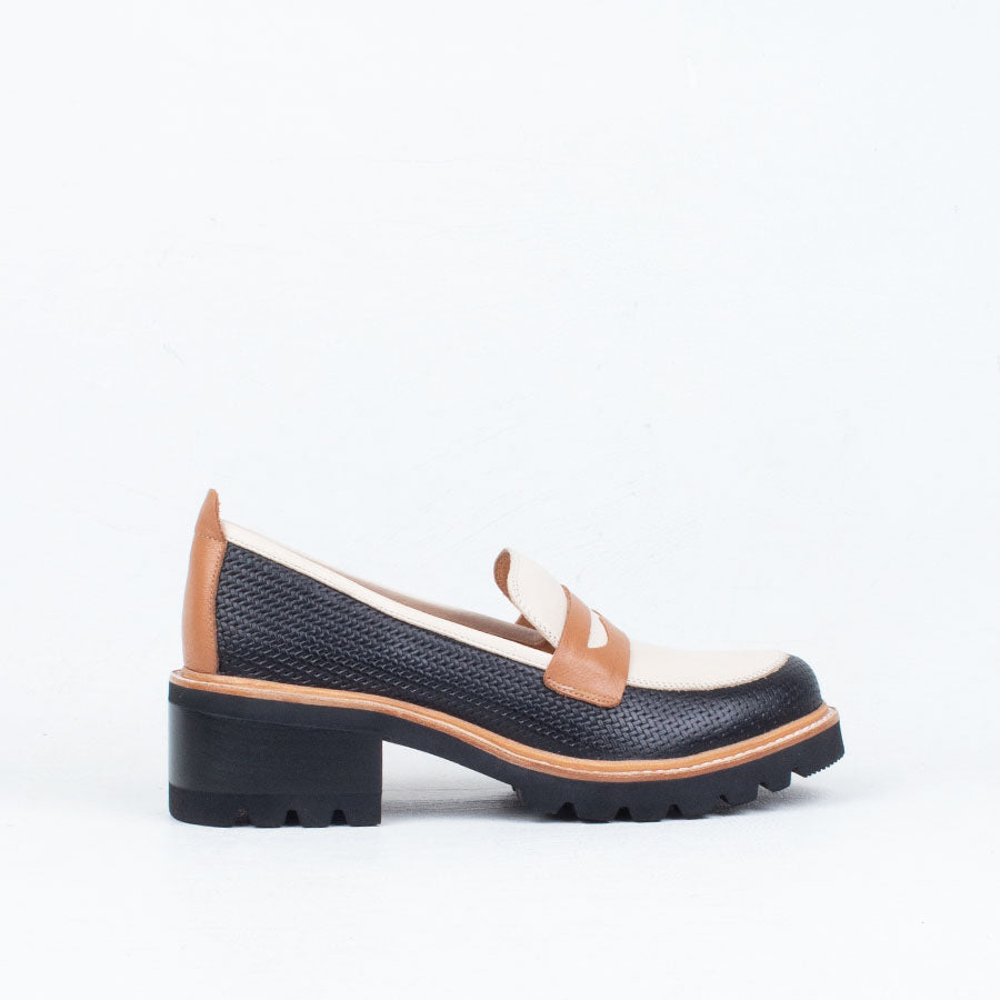 Delmira Loafer Delmira Loafer