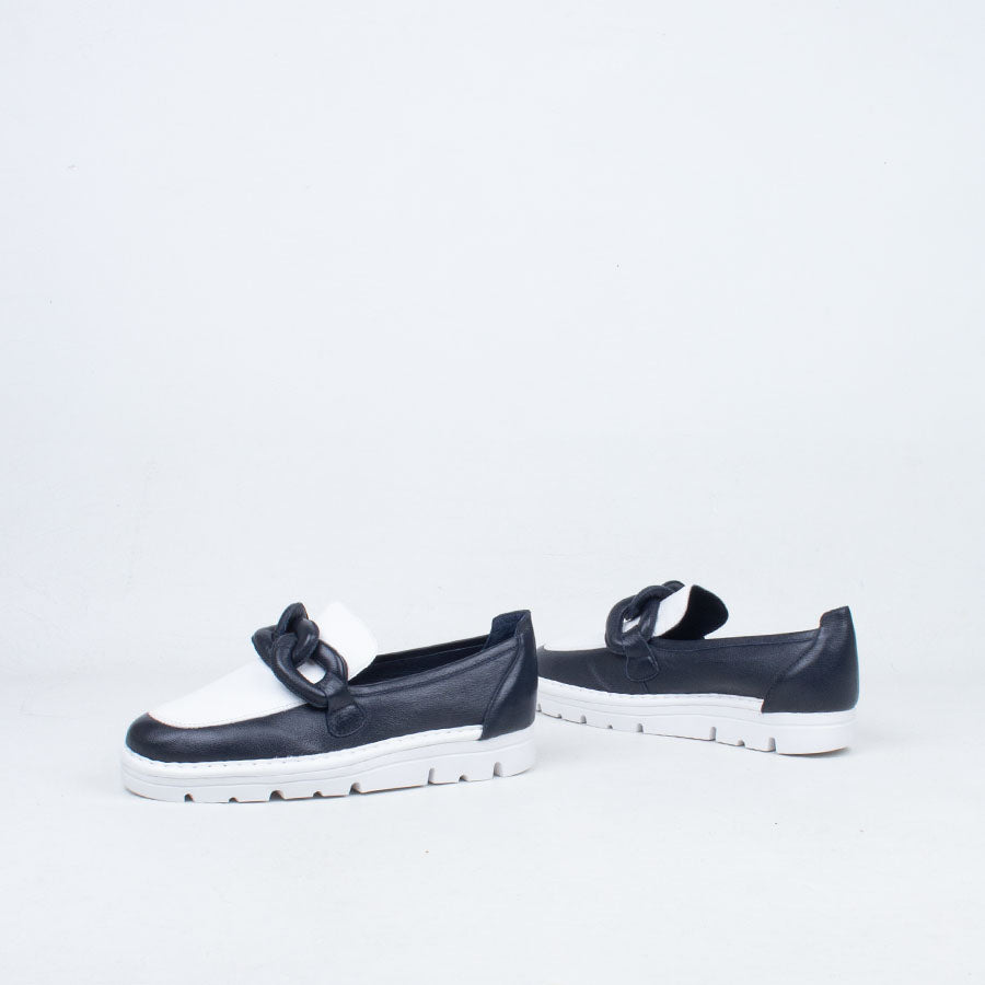 Erora Slip On Loafer Erora Slip On Loafer