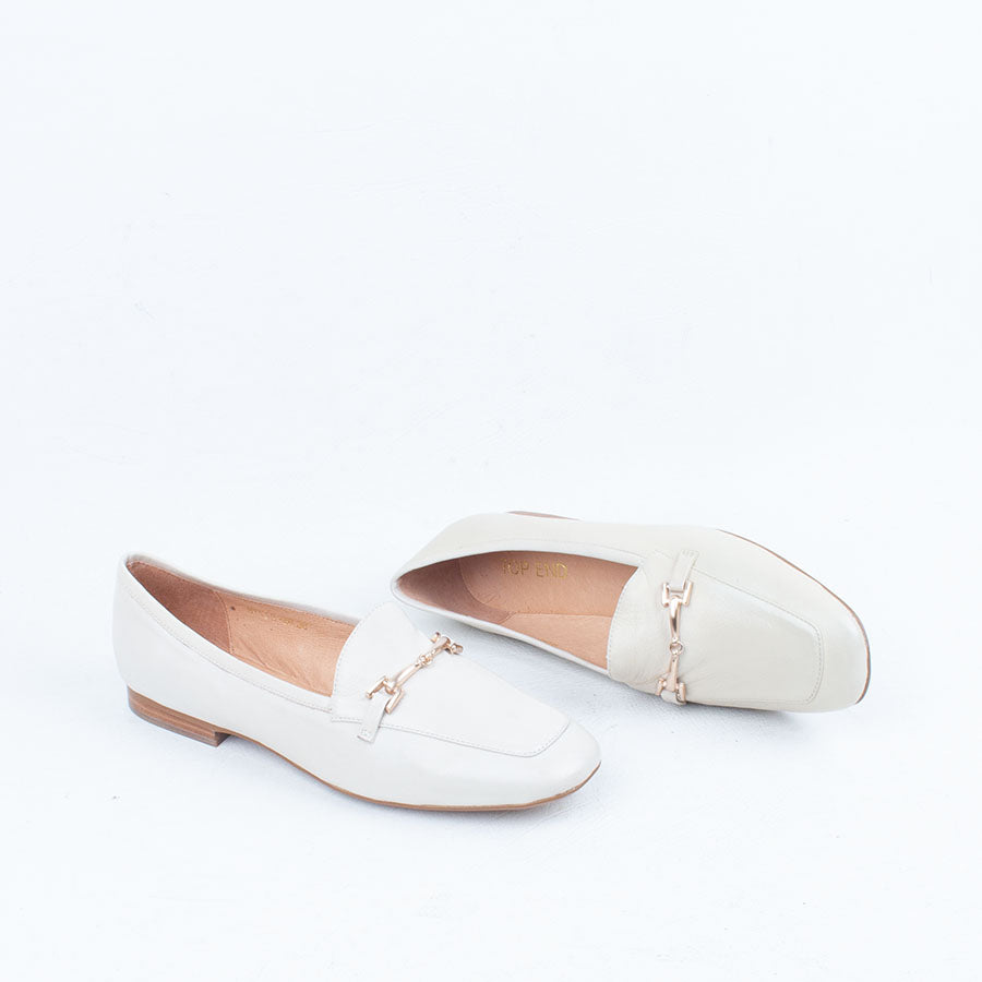 Myrah Loafer Myrah Loafer