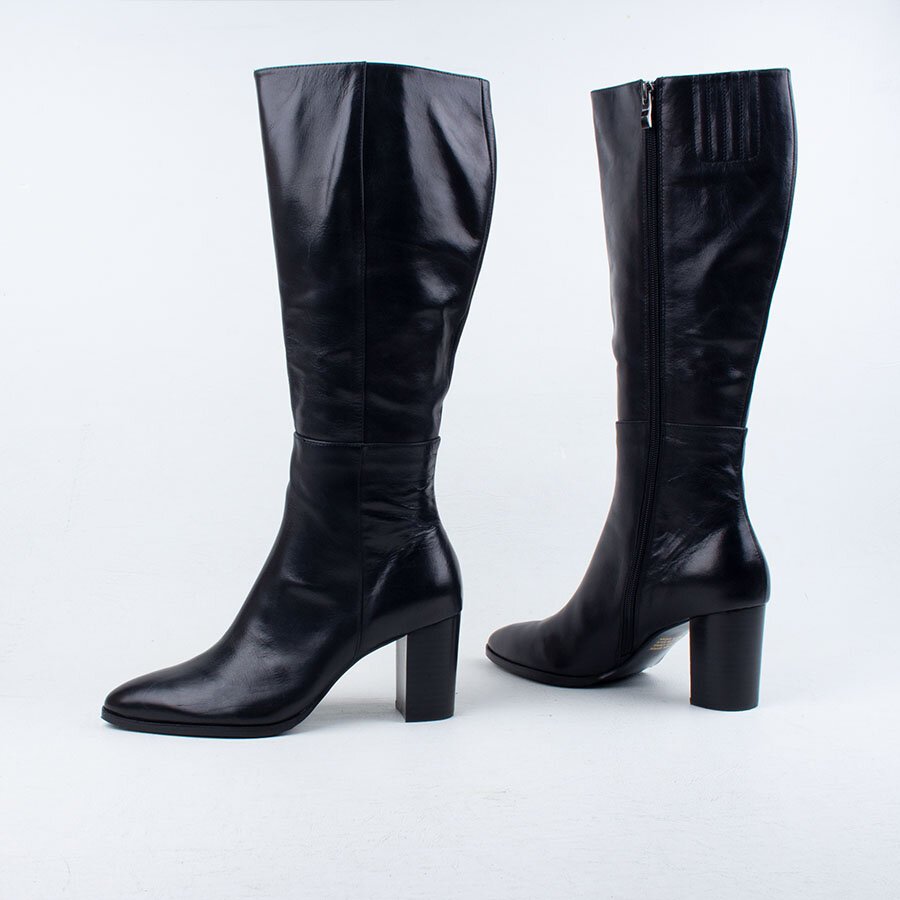 Allouta Knee Boot Allouta Knee Boot