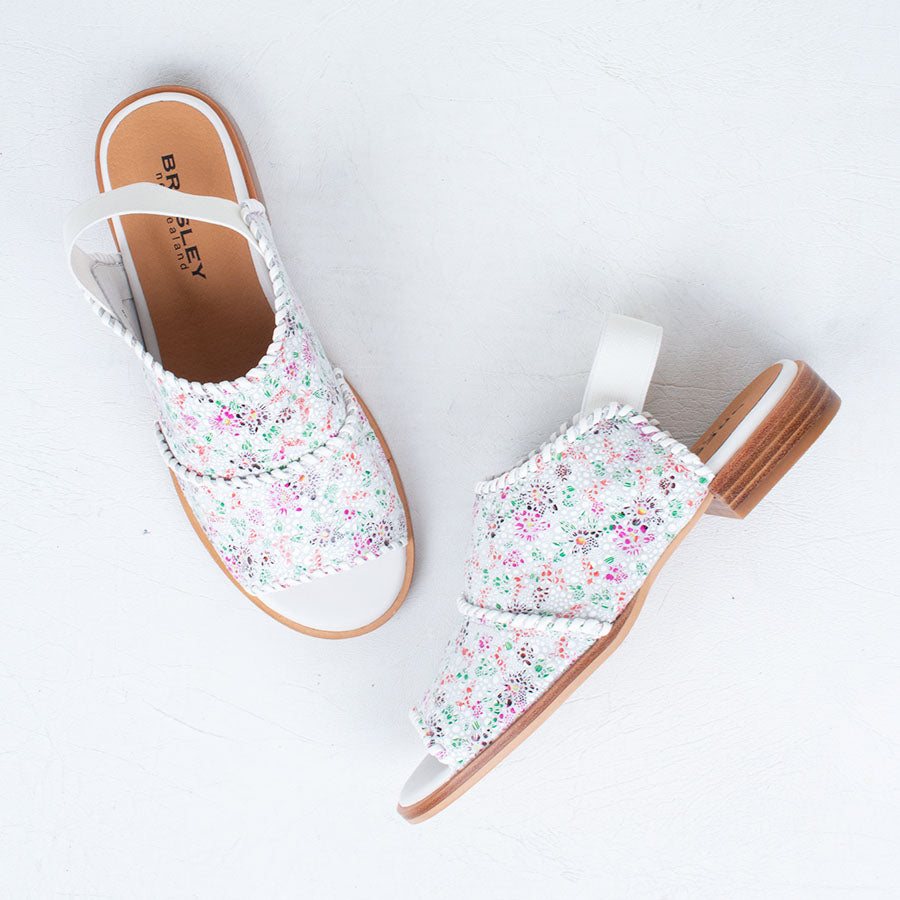 Serene Sandal Serene Sandal