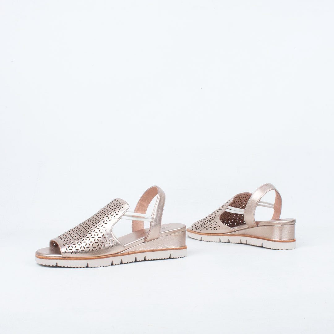 Sled Sandal Sled Sandal