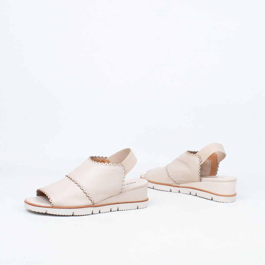 Snooze Sandal Snooze Sandal