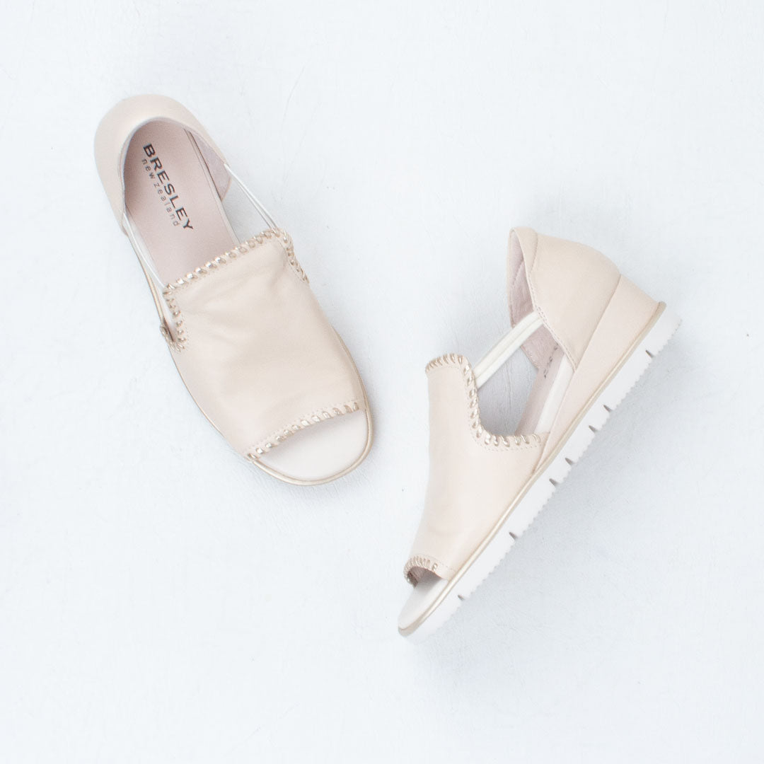 Spesh Sandal Spesh Sandal