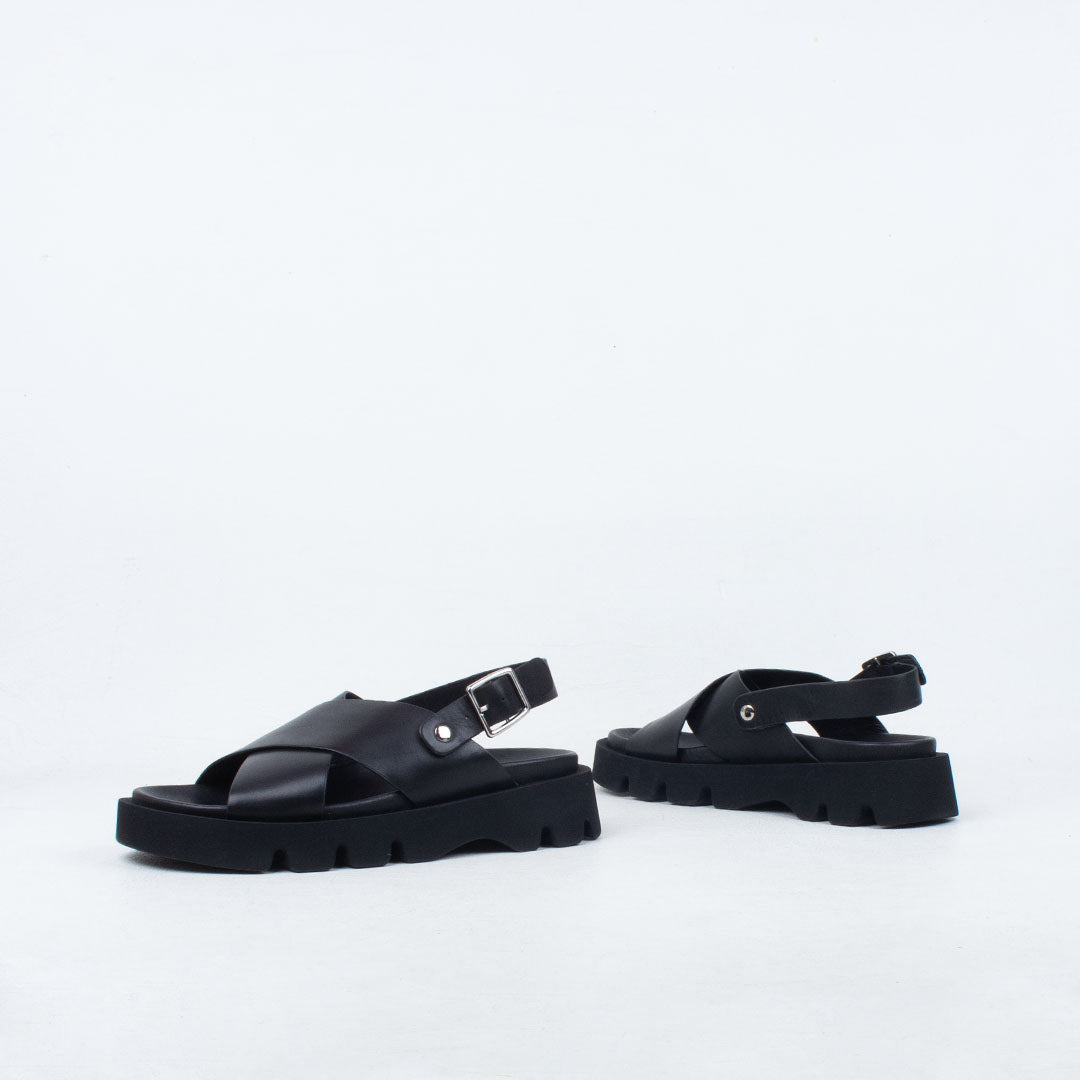 Monnis Sandal Monnis Sandal