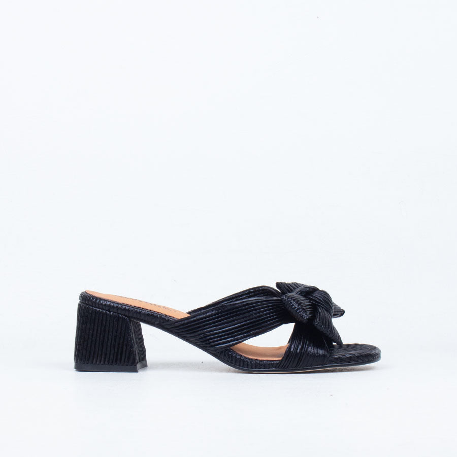 Aniston Heeled Slide Aniston Heeled Slide