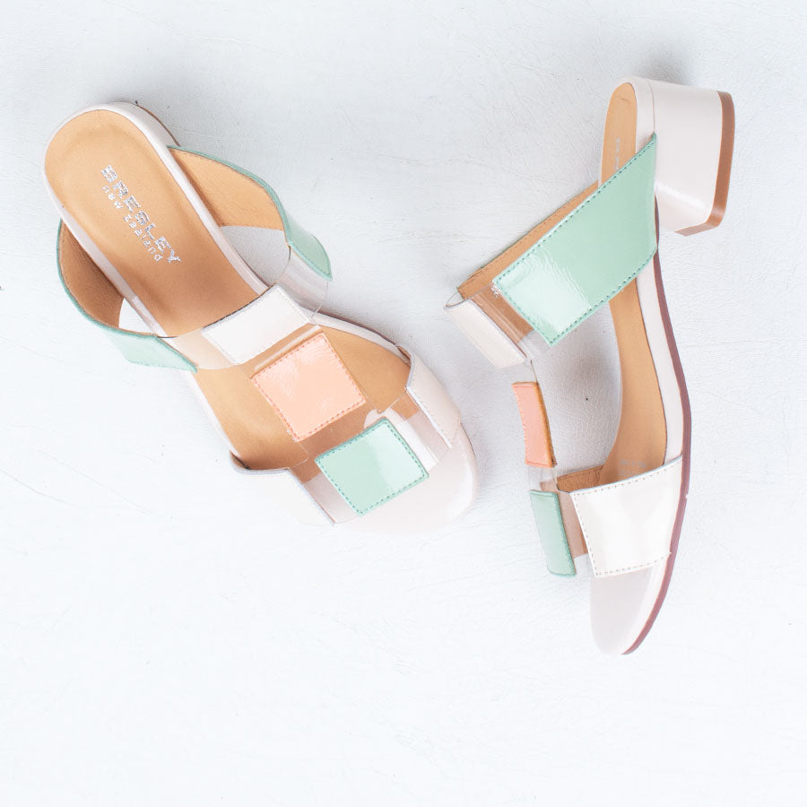 Avatar Heeled Slide Avatar Heeled Slide