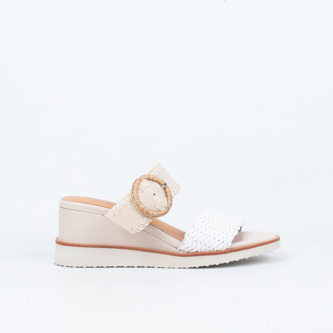 Stace Wedge Slide Stace Wedge Slide