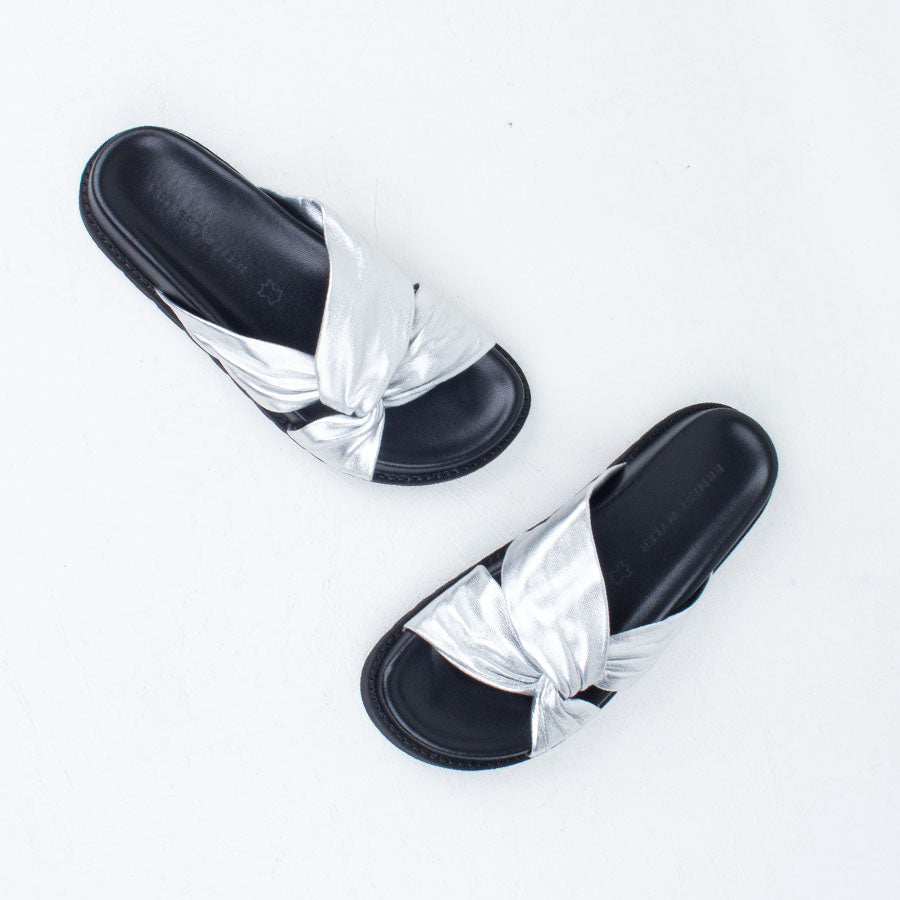 Ombra Slide Ombra Slide