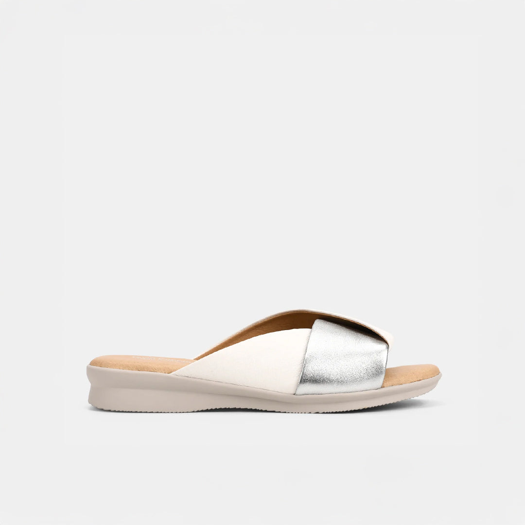 Nara Slide Nara Slide