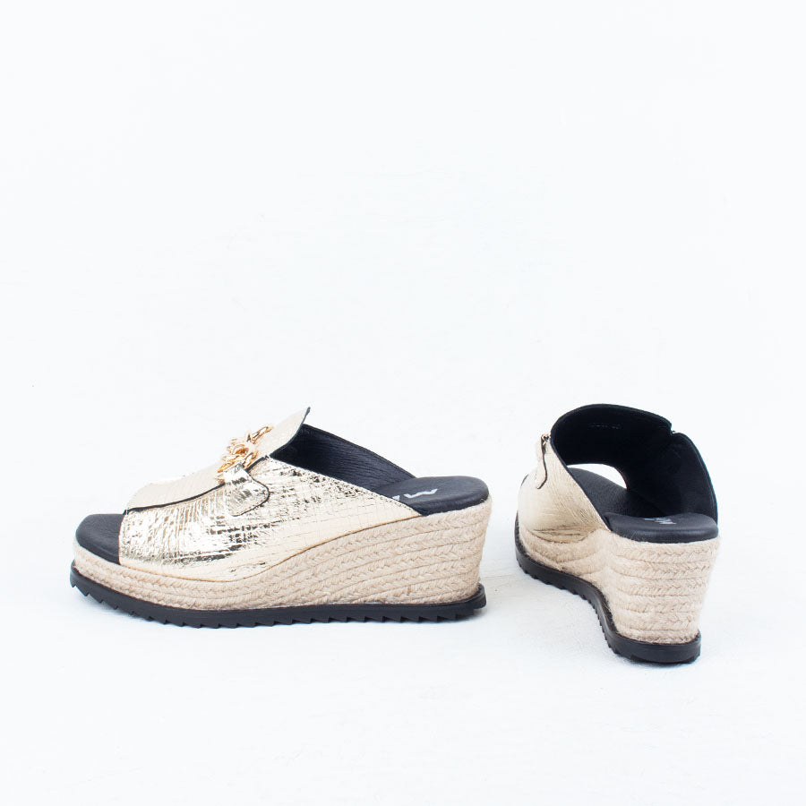 Riley Wedge Slide Riley Wedge Slide