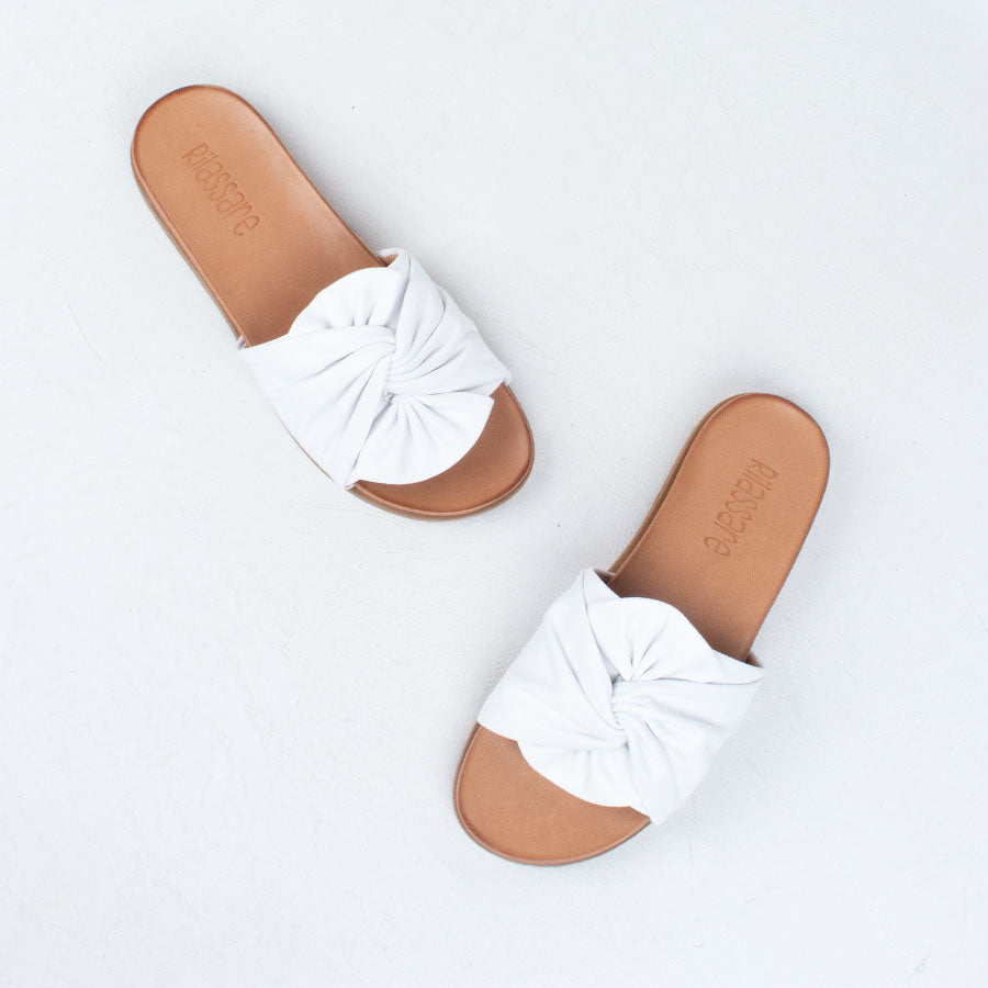 Women's white slide with bow Women's white slide with bow