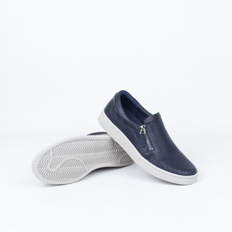 Gerri Slip On Sneaker Gerri Slip On Sneaker