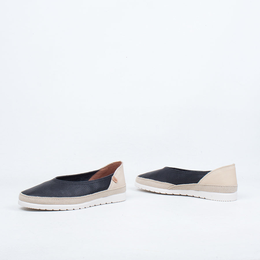Noelia Slip On Noelia Slip On