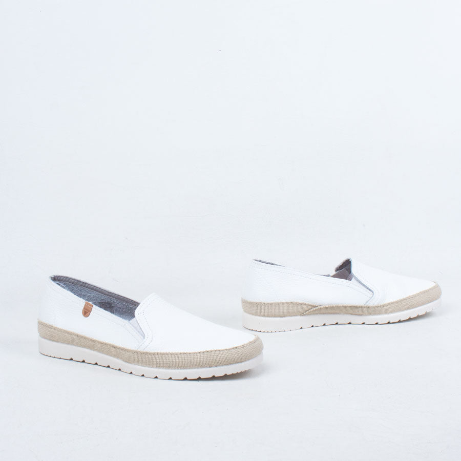 Nuria Slip On Nuria Slip On