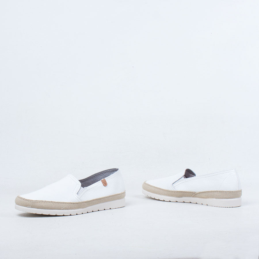 Nuria Slip On Nuria Slip On