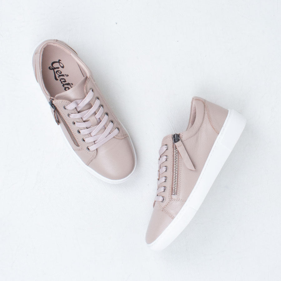 Guess Sneaker Guess Sneaker