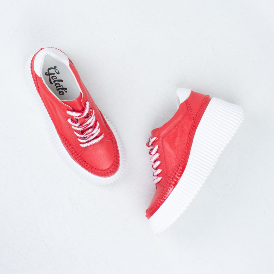 Step Up Sneaker Step Up Sneaker
