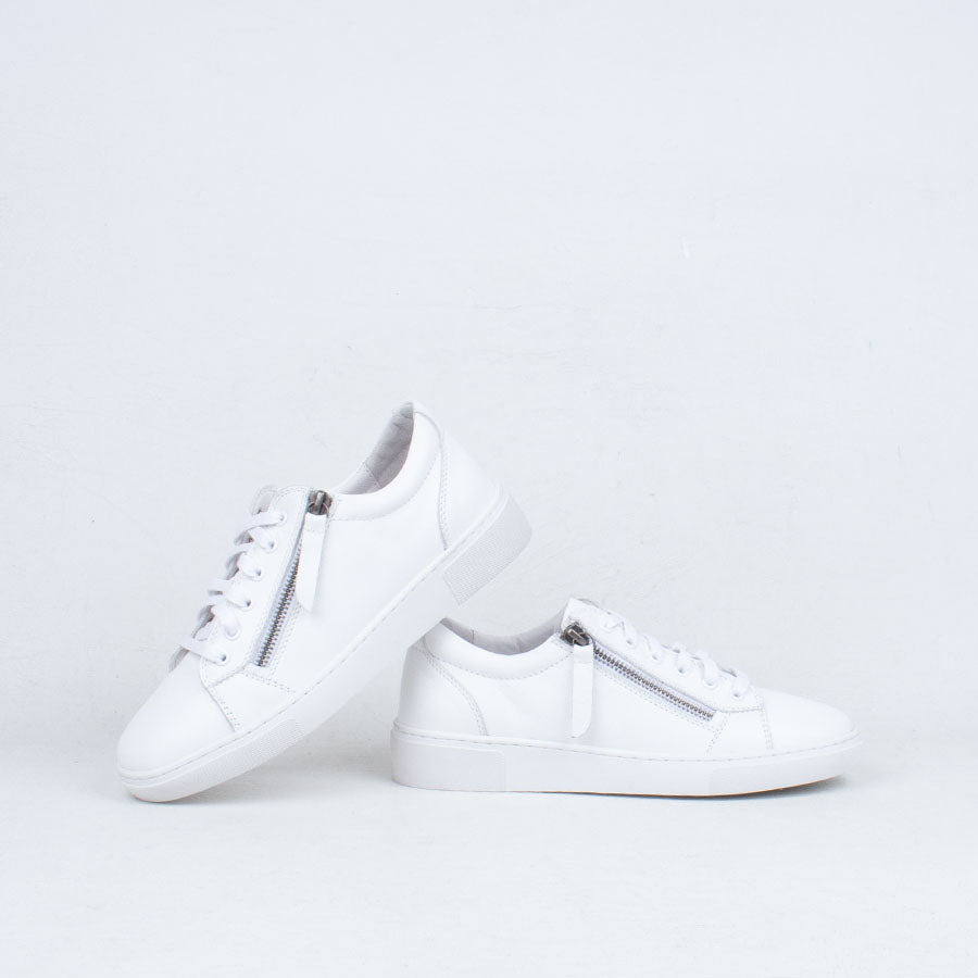 Guess Sneaker Guess Sneaker