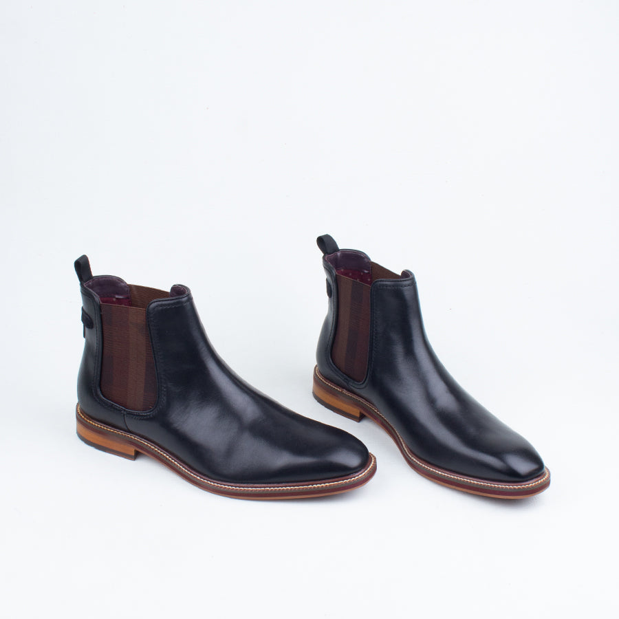 Scuttle Chelsea Boot Scuttle Chelsea Boot