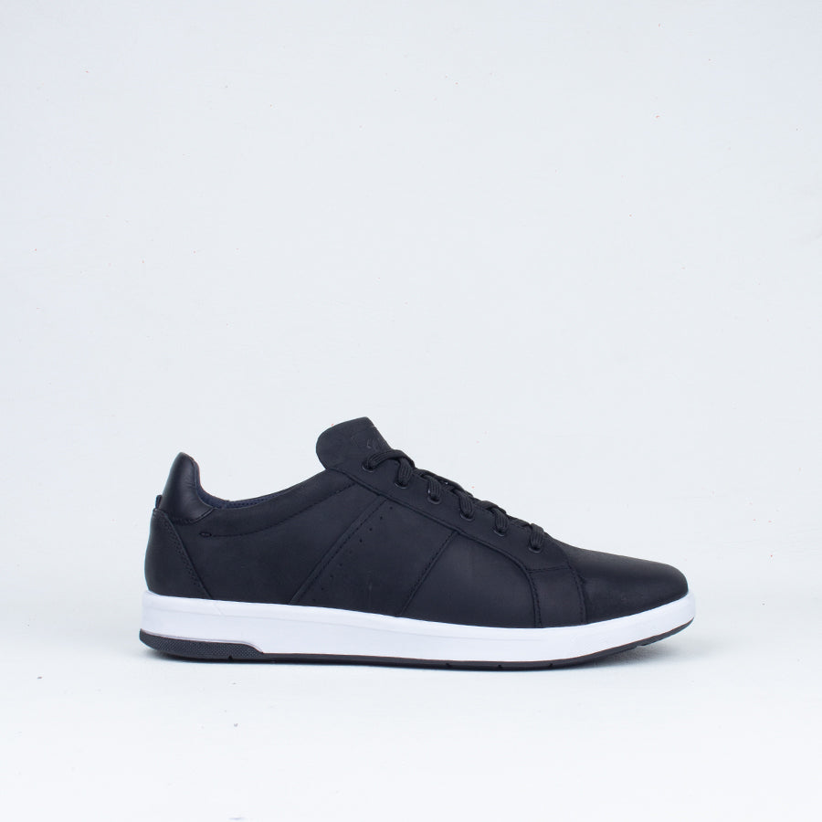 Cross Over Lace Sneaker Cross Over Lace Sneaker