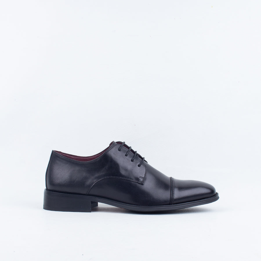 Bay Derby Lace Up Bay Derby Lace Up