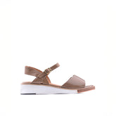 Anita Sandal