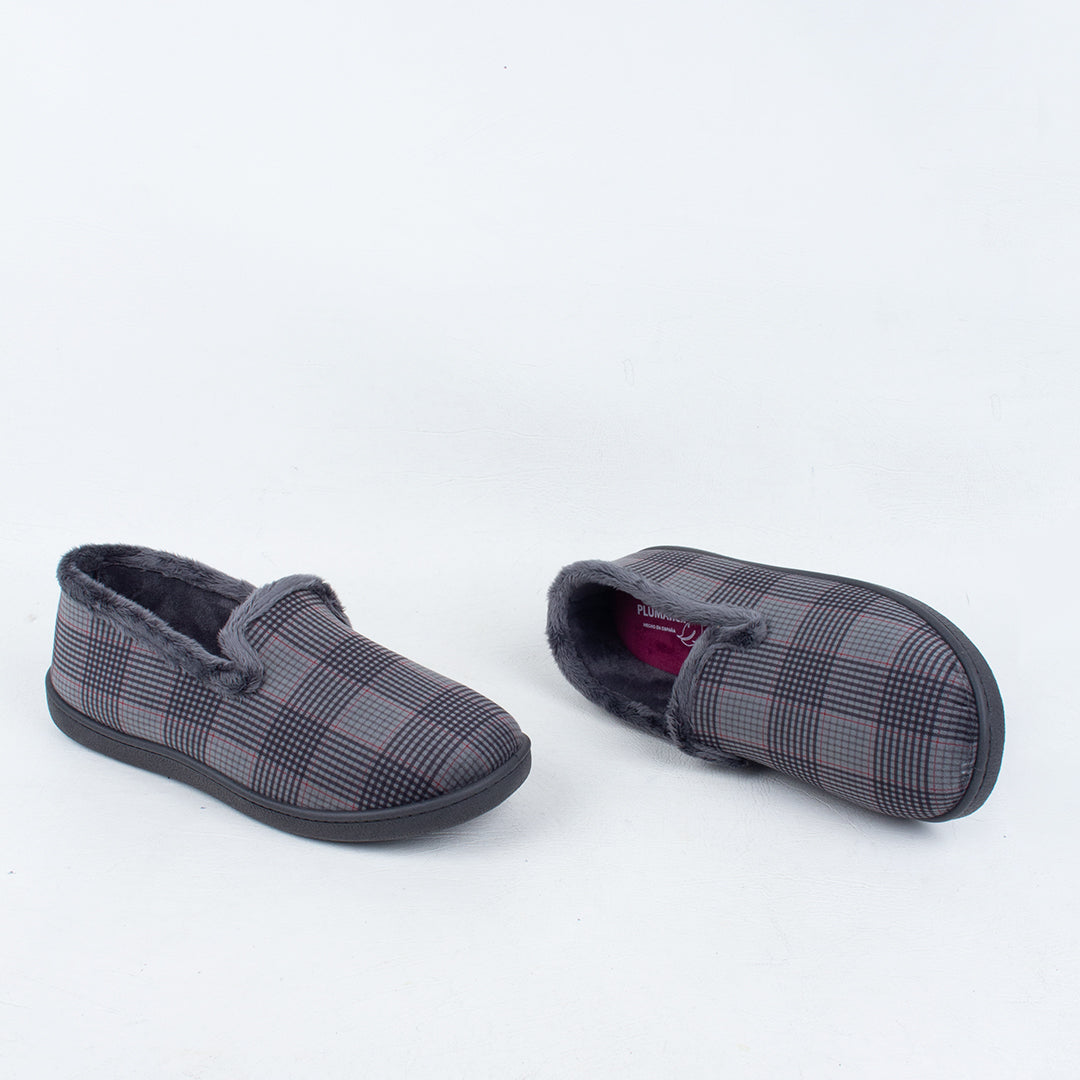 Pedro Slipper
