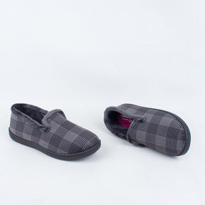 Pedro Slipper