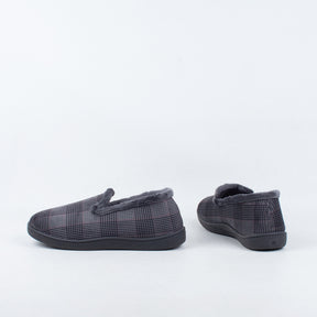 Pedro Slipper