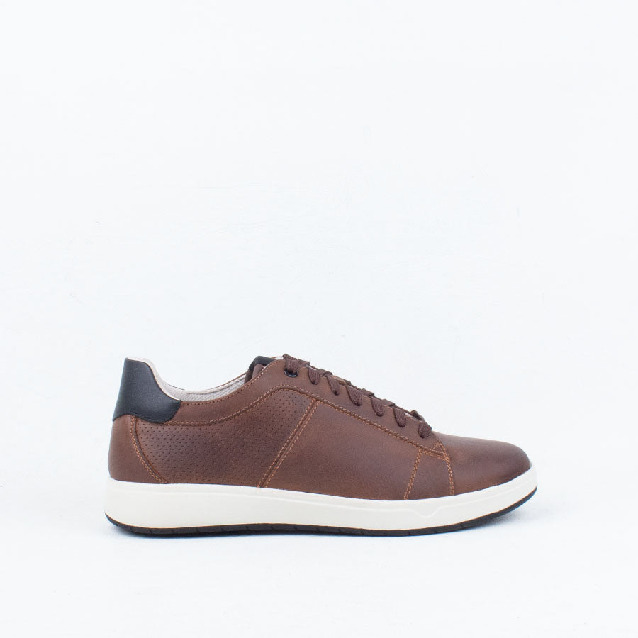 Heist Sneaker