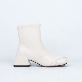 Aleno Boot